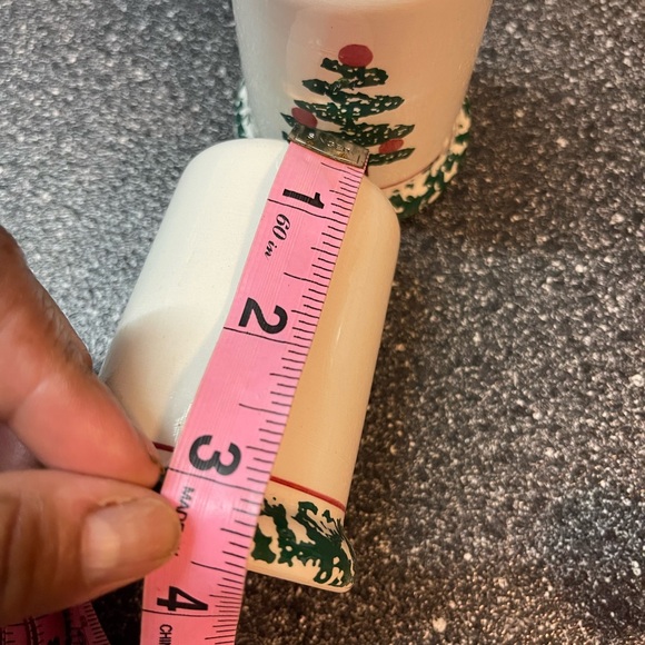 Vintage Salt/Pepper Sponged
Christmas Tree Shaker Set Made in
Italy - Picture 5 of 6